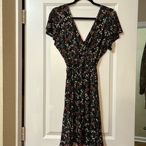 Floral V-neck dress